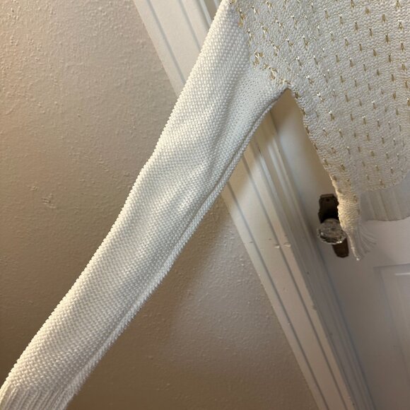Nine West Cream Crowl Sweater w/Gold Thread-Medium - Picture 3 of 6